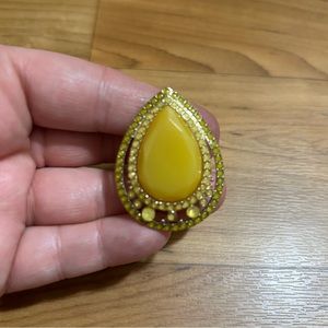 3/$20 Yellow Rhinestone Stretch Back Ring